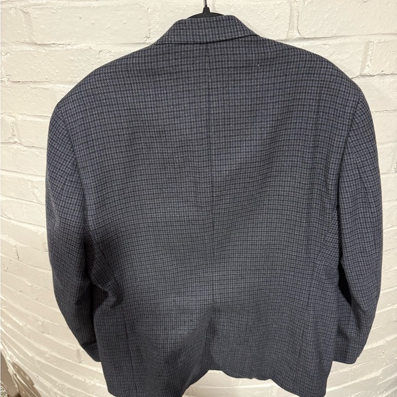Classic Chaps Houndstooth Blazer - Picture 3 of 3